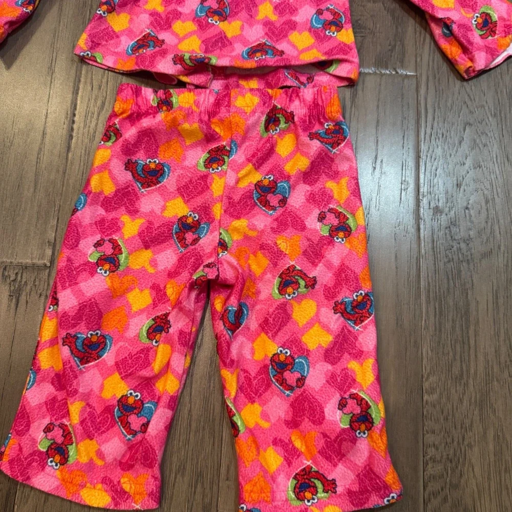 Sesame Street Elmo Pajamas Set 12M Infant Girl‎ Pink Hearts Long Sleeve